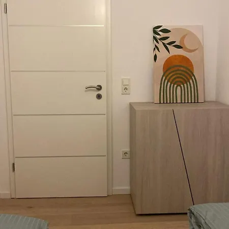 Modernes Refugium Mit Seeblick