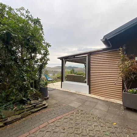 Modernes Refugium Mit Seeblick Casa de Férias *