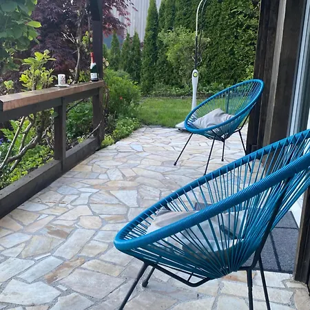 Modernes Refugium Mit Seeblick 펜션 마이너차겐