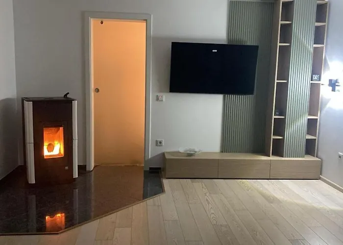 Modernes Refugium Mit Seeblick Feriehus