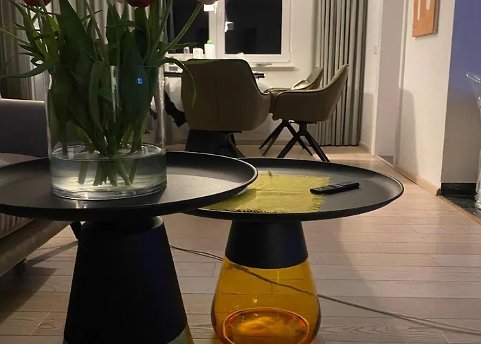 Modernes Refugium Mit Seeblick Feriehus