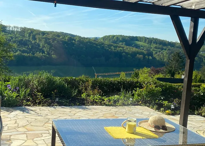 Modernes Refugium Mit Seeblick Feriehus *