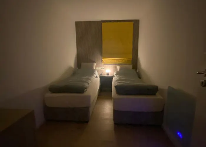 Modernes Refugium Mit Seeblick